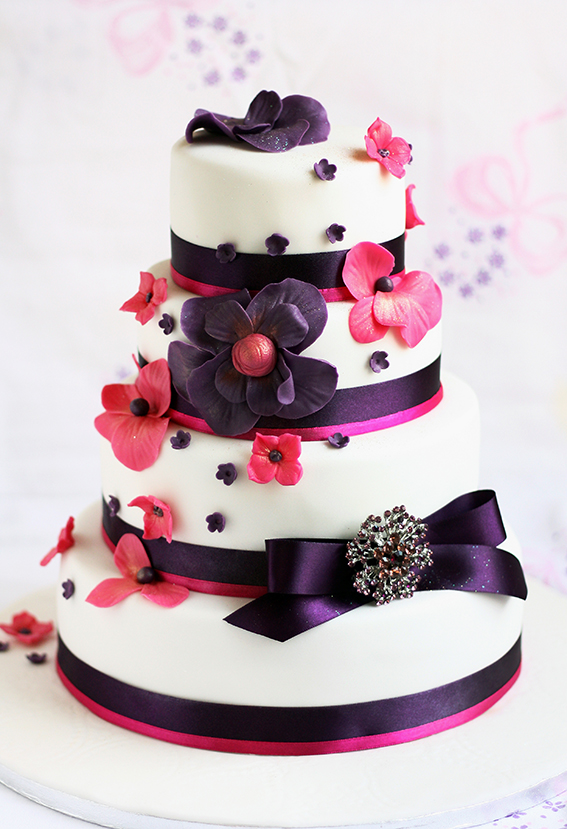 Kalina cakes, cvetna  svatbena torta 