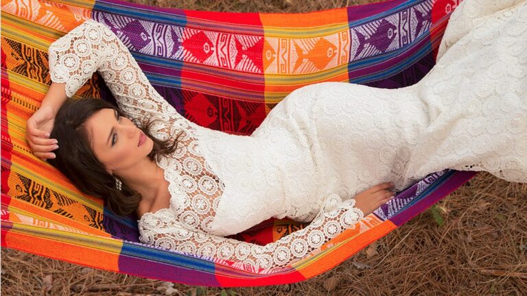 Моден център Atelier Sposa град Варна